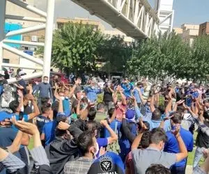 تجمع هواداران جواب داد؛ مددی استعفا کرد