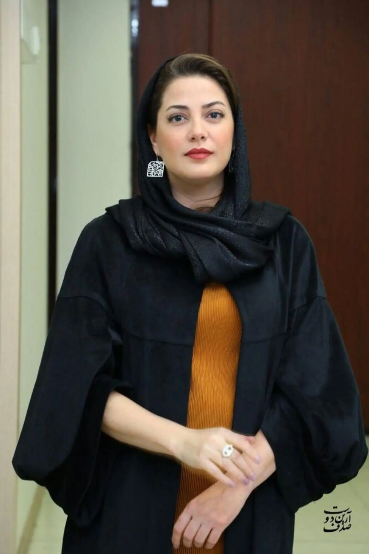 طناز طباطبایی