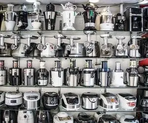 فروشندگان قدیمی لوازم خانگی در حال تعطیلی هستند