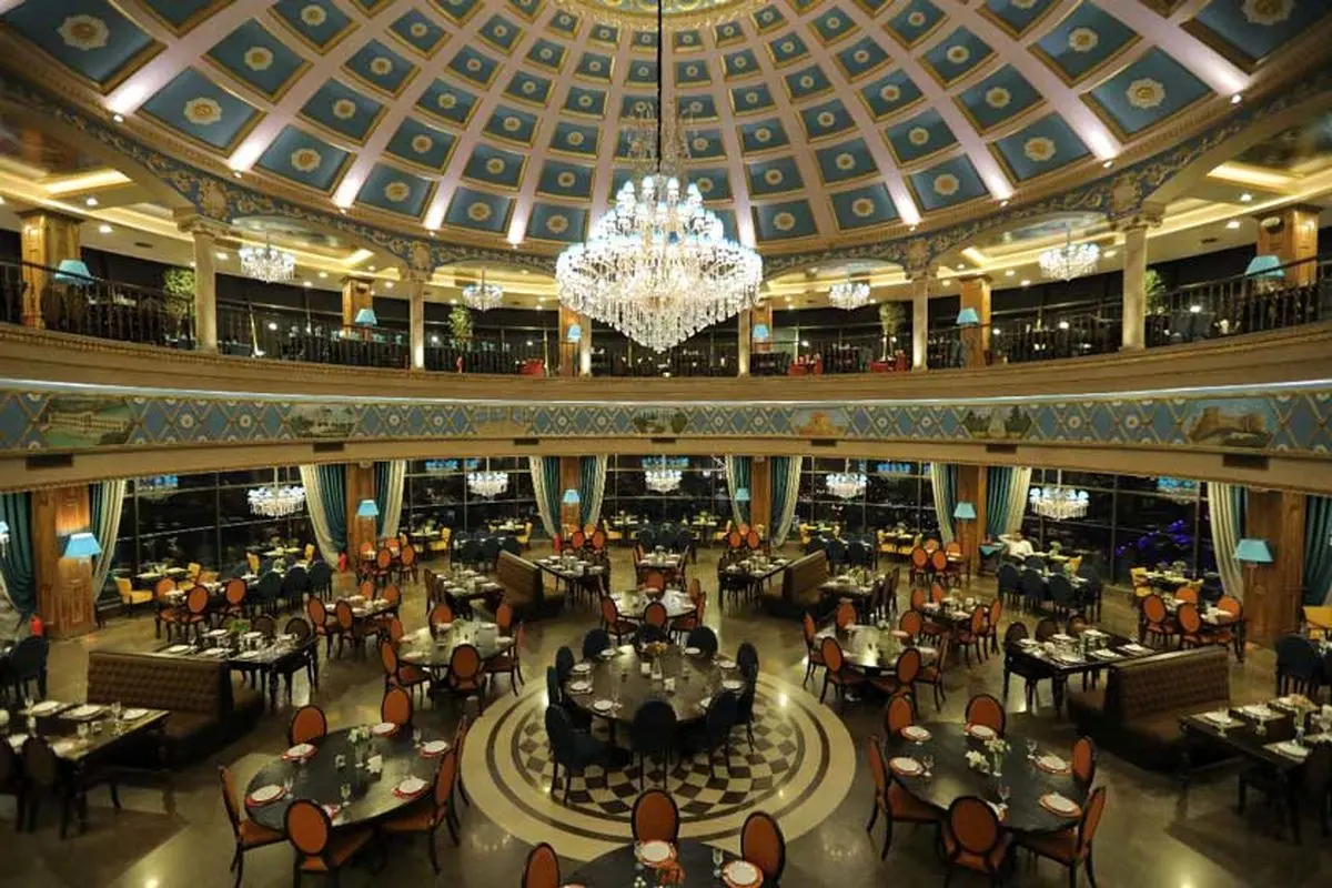 بهترین رستوران های تهران با موسیقی زنده؛ اینا ورودی نمیخوان بزن و بکوب دارن مثال زدنی بهترین رستوران های تهران با موسیقی زنده؛ اینا ورودی نمیخوان بزن و بکوب دارن مثال زدنی