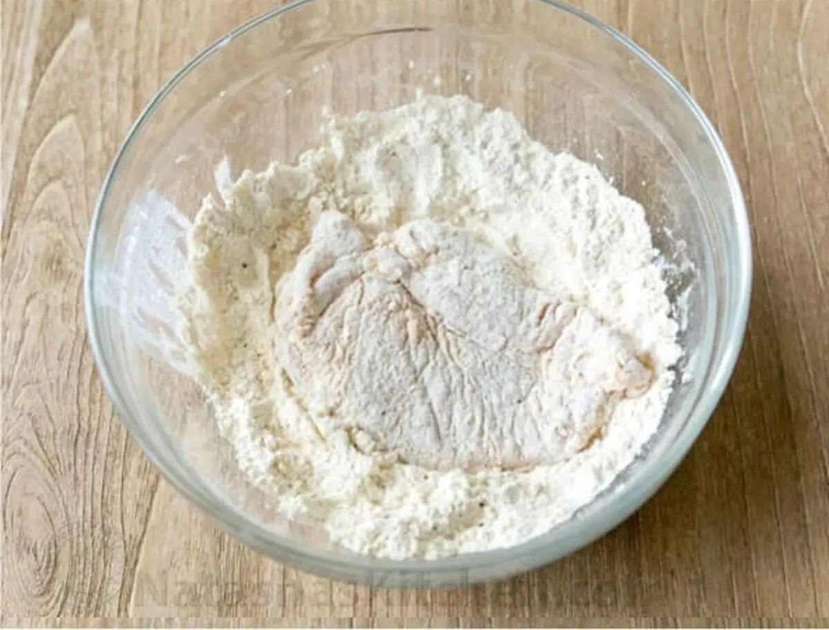 ساندویچ مرغ سوخاری