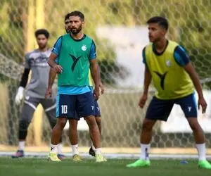 یک بازیکن دیگر استقلال هم رفتنی شد!