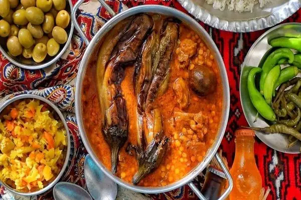 خورشت قیمه بادمجان 