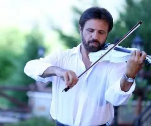 اولین اجرای بیژن مرتضوی بعد فوت همسرش 