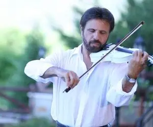 اولین اجرای بیژن مرتضوی بعد فوت همسرش 