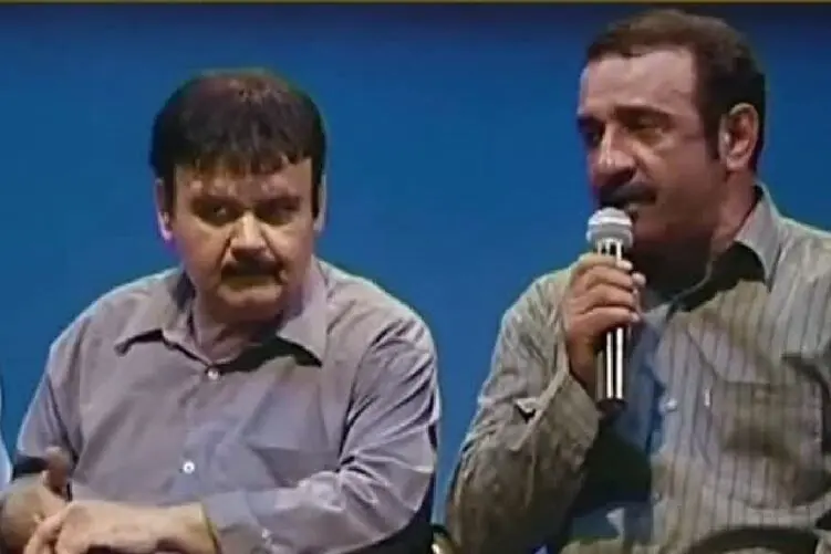 آواز شاد؛ اکبر عبدی وسط رقص افراطی ها؛ چقدر جوون بوده