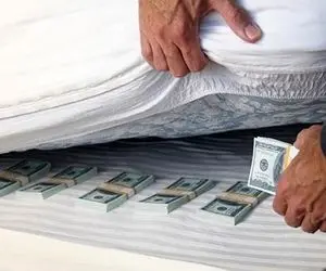 ایرانی ها چند میلیارد دلار دلار در خانه هایشان دارند؟