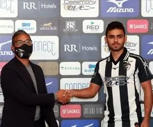 جعفر سلمانی آبی پوش شد