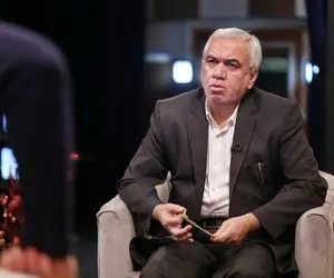 فتح‌ الله‌ زاده: به دروغ گفتند سلطانی فر برای استقلال به مقر AFC رفت!