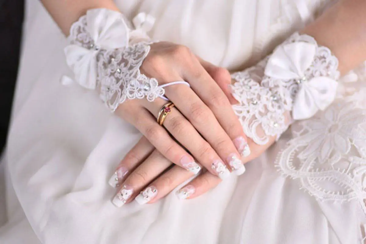ناخن-عروس-جدید-چه-ویژگی_هایی-دارد