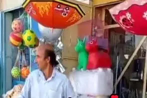 آواز شاد؛ عبدوو چه رقص بندری دوره تندی میکنه دلت به لرزه میاد دکمه خاموش نداره