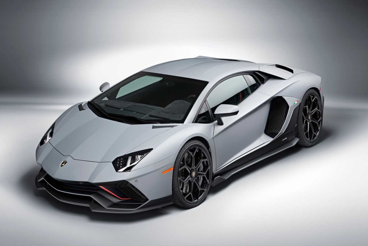 Lamborghini To Reveal Four New Products In 2022, Prep For Hybrids