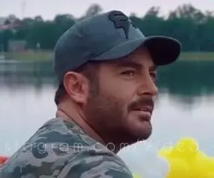 آواز احساسی؛ گلزار رفته کنار دریاچه نشسته و برای آیسان چه پرشور میخونه تو اوج رفته