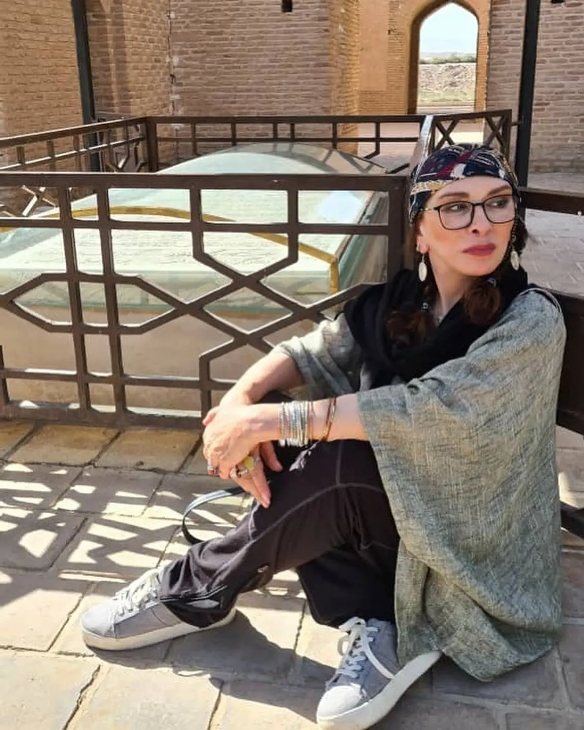 baygan_afsaneh_1633593106