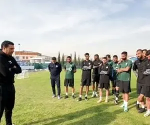 پسر اسطوره مهمان ویژه تمرین استقلالی ها