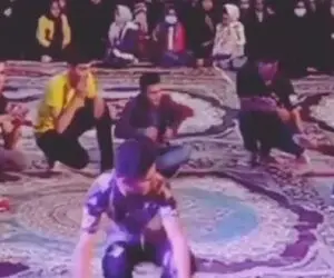 آواز شاد؛ جمعی از اساتید حرکات موزون نامنظم و شلخته دور هم جمع شدن و مجلس میگردونن