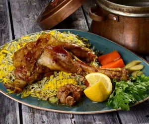 آشپزی حرفه ای؛ ترفند های خوشمزه تر شدن باقالی پلو اینجوری بپزی همه دستورشو میخوان