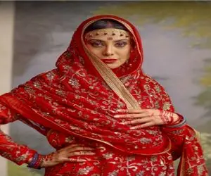 آواز معروفا؛ هندی رفتن آزاده صمدی در نقش سودابه در سریال سووشون متحیرت میکنه