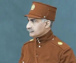 سفر به ایام قدیم سال 1314؛ بازدید رضاخان پهلوی از آزمایشگاه دانشگاه تازه تاسیس تهران