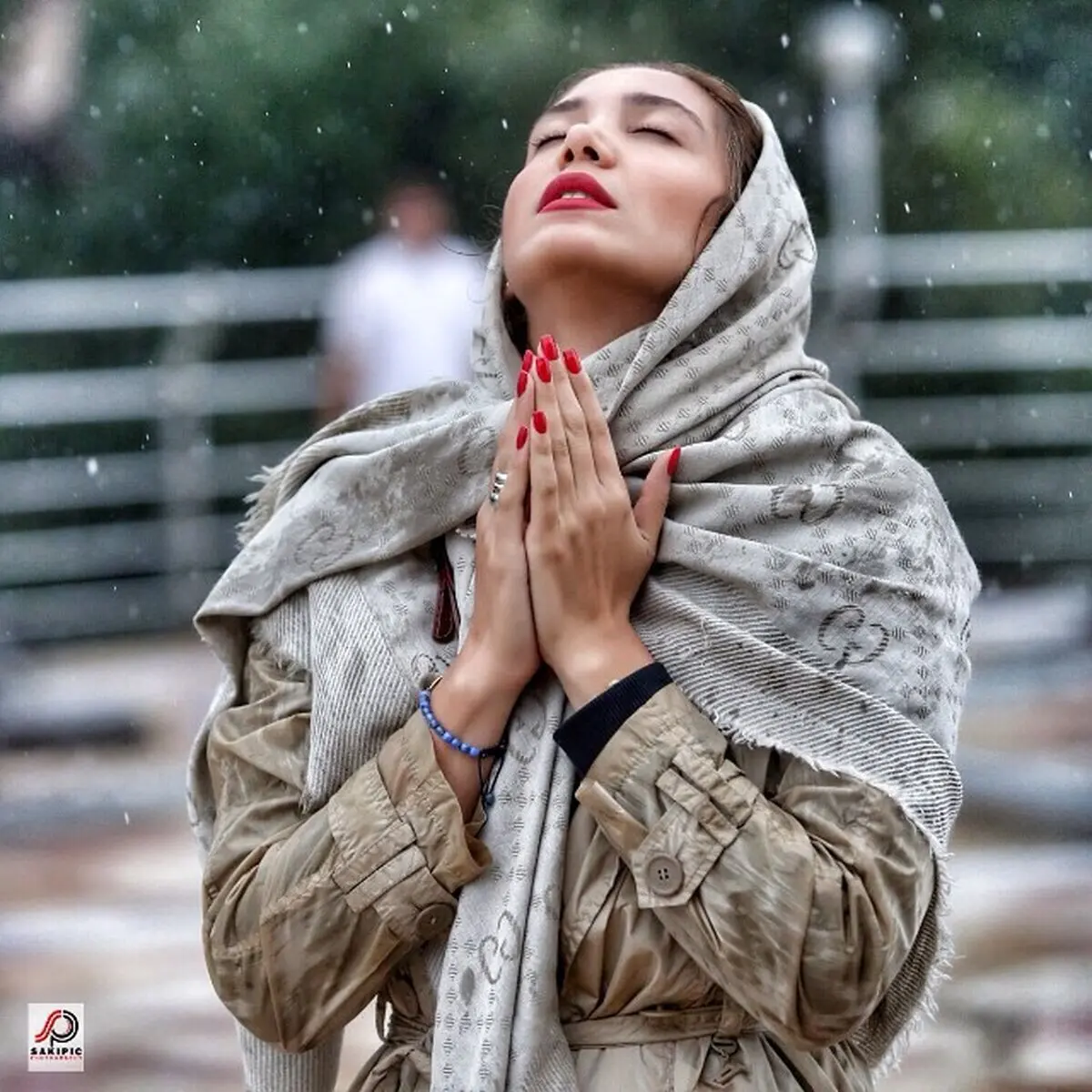 نیکی مظفری