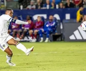 یک برزیلی مشهور دیگر هم در راه لیگ عربستان 