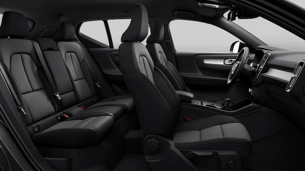 Volvo-XC40-Facelift-17