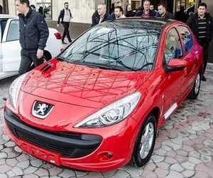 سود 70 میلیونی خریداران پژو 207 در بورس کالا