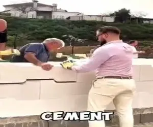 معماری خلاقانه؛ بلوک ساختمون آماده ساختن دیگه ملات و سیمان نمیخواد بهم بچسبن چفت میشن