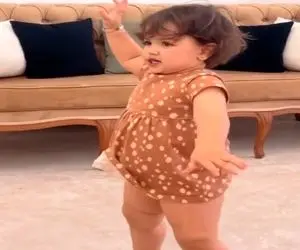 آواز شاد؛ دختربچه خودش ریز زبونش تیز درخواست آهنگ قری داد برقصه انقد چیتان پیتانه