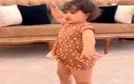 آواز شاد؛ دختربچه خودش ریز زبونش تیز درخواست آهنگ قری داد برقصه انقد چیتان پیتانه آواز شاد؛ دختربچه خودش ریز زبونش تیز درخواست آهنگ قری داد برقصه انقد چیتان پیتانه