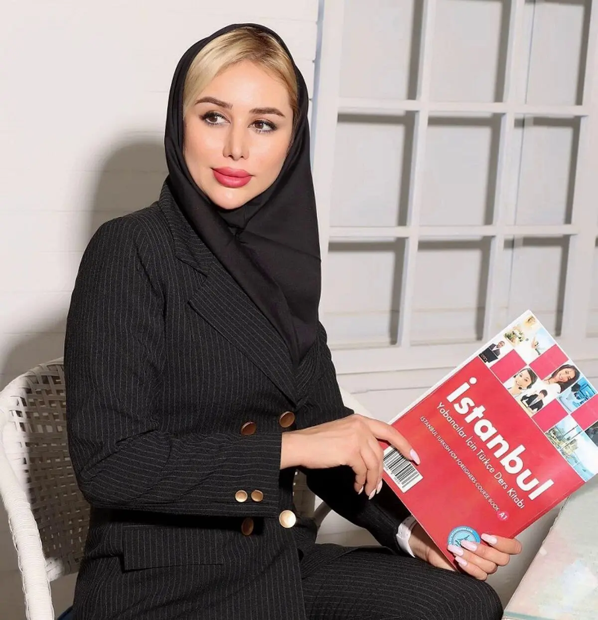 مانتو اداری
