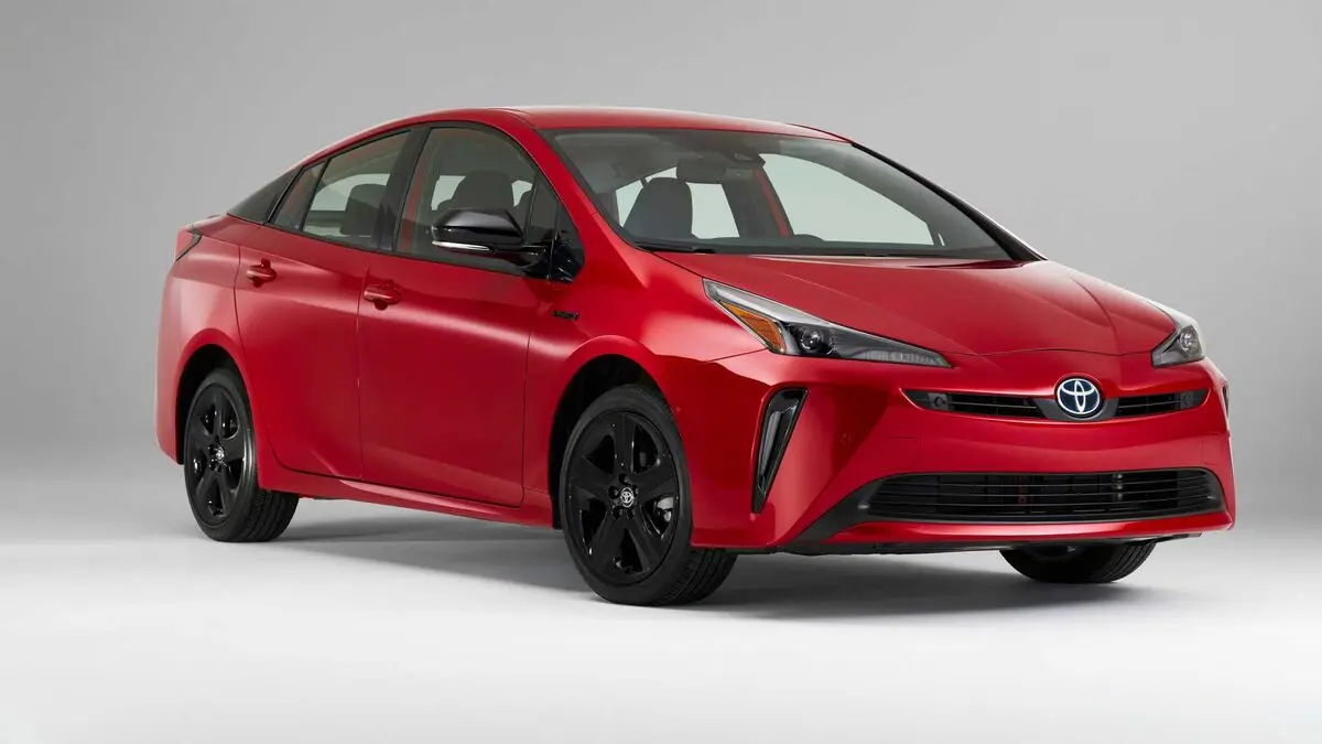 2021-toyota-prius-2020-edition