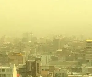 جاده کرج چالوس را گرد و غبار فرا می‌گیرد