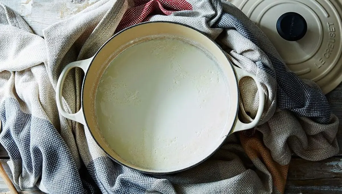97ab94ae-b9c9-40ba-9b51-35385b6d1efb-2016-0426_how-to-make-yogurt-without-a-recipe_james-ransom-004