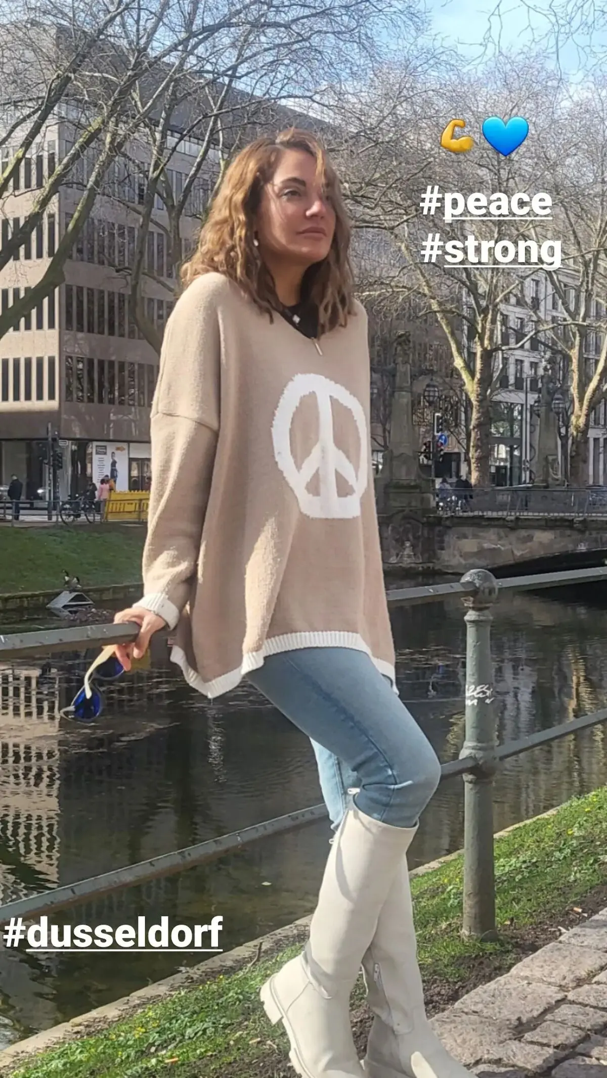 mahnaz_afshar_s instagram 2023-4-16 story