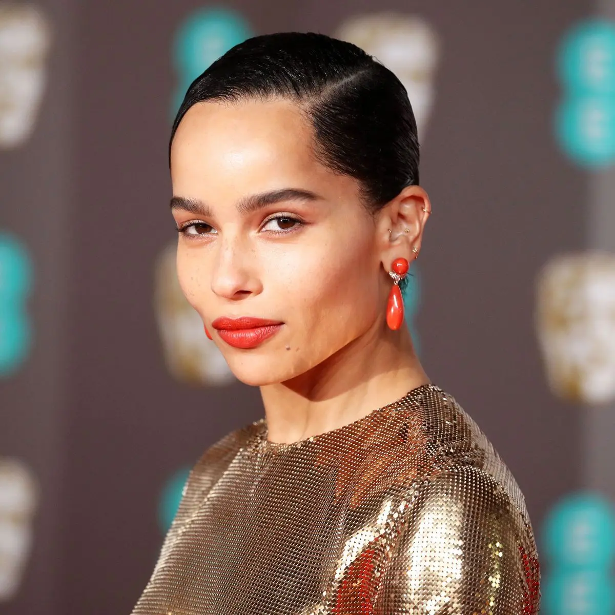 a8f2bd5a728fd2a2b211c2ac74a5e051a7-13-zoe-kravitz.rsquare.w1200