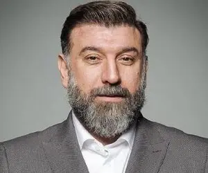 آواز شاد؛ رقص خدابیامرز علی انصاریان تو خلوت خودش دلت پر میزنه ای امان ای