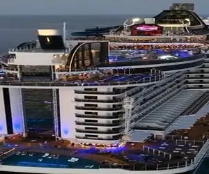 معماری خلاقانه؛ هتل دریایی با اتاق های فول امکانات ساختن اجاره اش ماهی ۱ میلیون دلاره