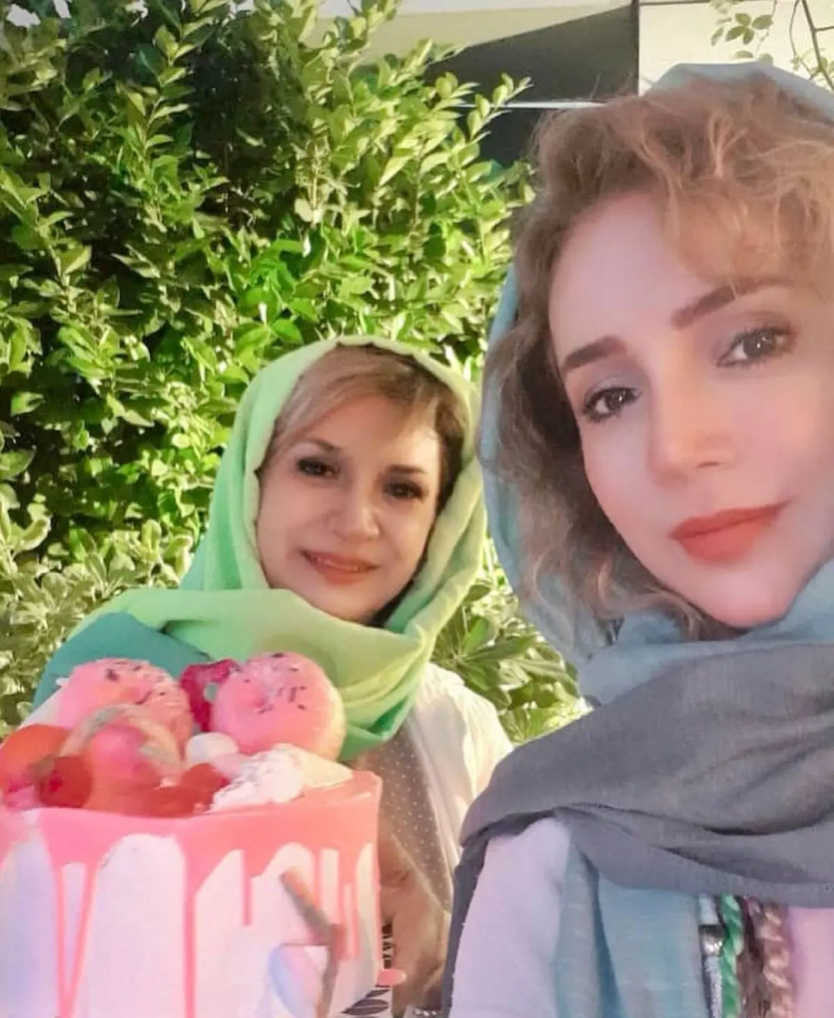 shabnamgholikhani_1623300857_3