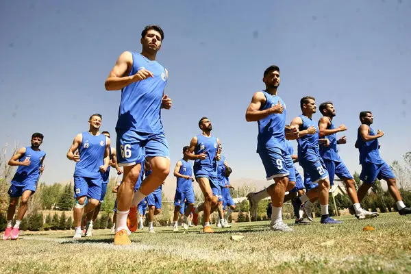 تیم استقلال