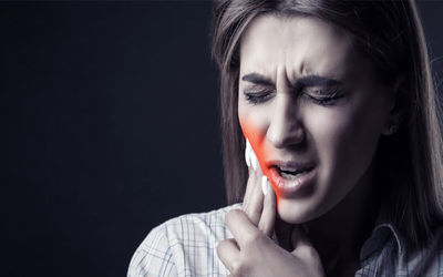 ۱۰ درمان خانگی معجزه آسا برای دندان درد