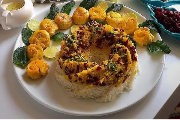  زرشک پلو با جوجه حلزونی