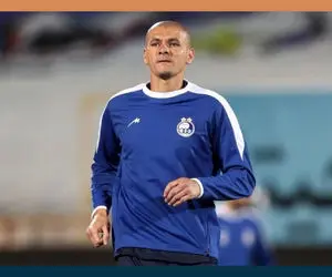 (عکس) استارت ستاره با استقلال!