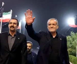 تصاویری از عزاداری خاص پزشکیان در آذربایجان شرقی