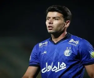 جدایی هافبک استقلال از این تیم تکذیب شد!