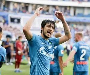 باشگاه لورکوزن به دنبال فروش  لئون بیلی برای جذب آزمون