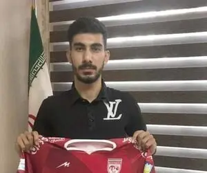 بازیکن جنجالی، خرید پرسپولیس در نقل‌وانتقالات