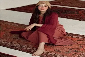 تلاش های نیلوفر رجایی‌فر برای شیک دیده شدن در کلینیک رویا با موفقیت مواجه شد