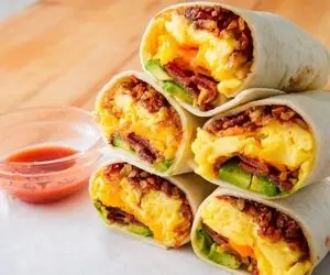 طرز تهیه بوریتوی صبحانه‌ای به سبک گوردون رمزی