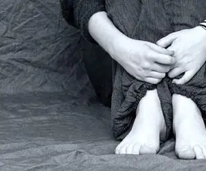 به خاطر فرار از دست پدر و ناپدری مجبور به تن فروشی شدم + ویدئو